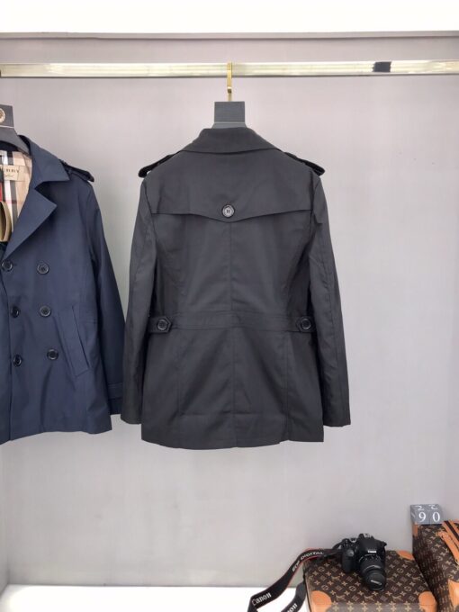 Replica Burberry 22761 Fashion Jackets 3