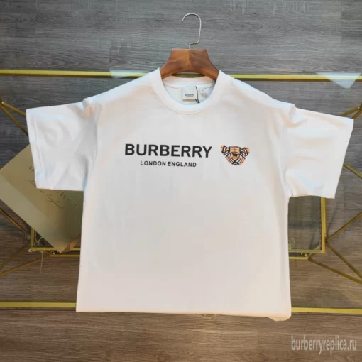 Replica Burberry 6731 Fashion Unisex T-Shirt 3