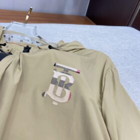 Replica Burberry 5255 Fashion Jackets 8