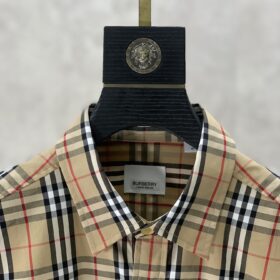 Replica Burberry 18626 Men Fashion Shirt 3