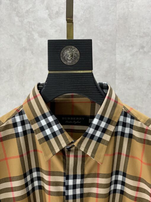 Replica Burberry 18621 Men Fashion Shirt 11