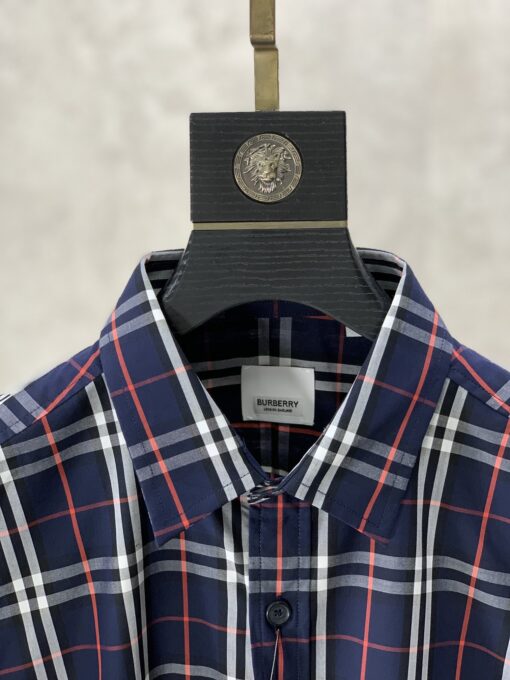 Replica Burberry 18616 Men Fashion Shirt 10