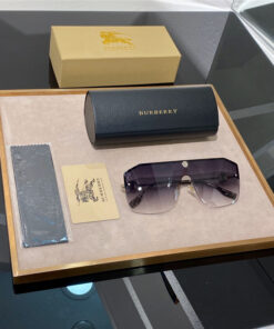 Replica Burberry AAA Quality Sunglasses 784261