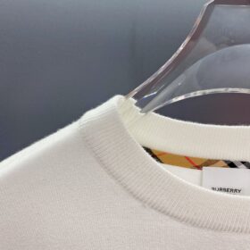 Replica Burberry 105548 Fashion Sweater 4