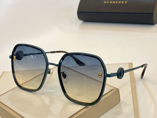 Replica Burberry 69798 Fashion Sunglasses 4
