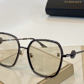 Replica Burberry 69798 Fashion Sunglasses 8