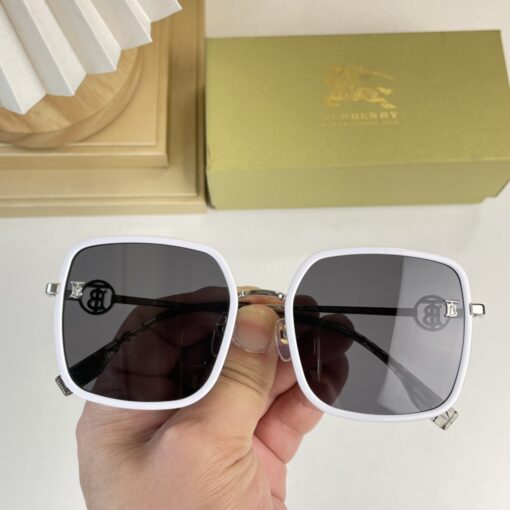 Replica Burberry 25 Fashion Sunglasses 4