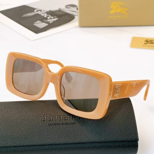 Replica Burberry 83026 Fashion Sunglasses 8