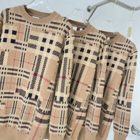 Replica Burberry 56564 Unisex Fashion Sweater 3
