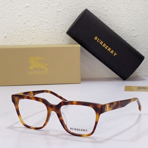 Replica Burberry 22502 Fashion Sunglasses 5
