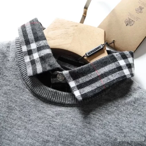 Replica Burberry 5096 Fashion Unisex Sweater 7