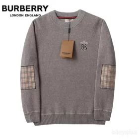 Replica Burberry 5026 Fashion Unisex Sweater 4