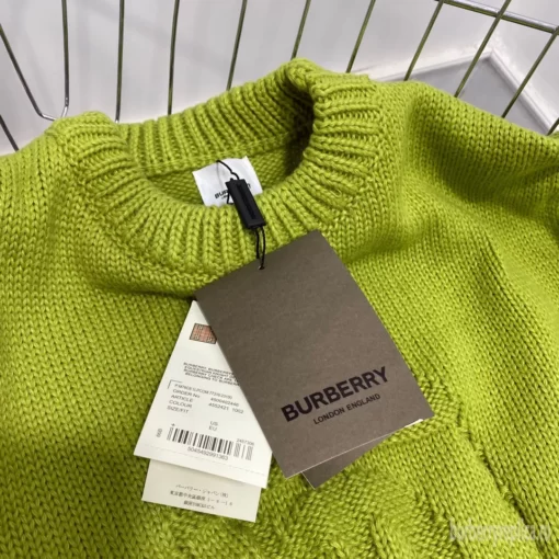 Replica Burberry 6788 Fashion Unisex Sweater 12