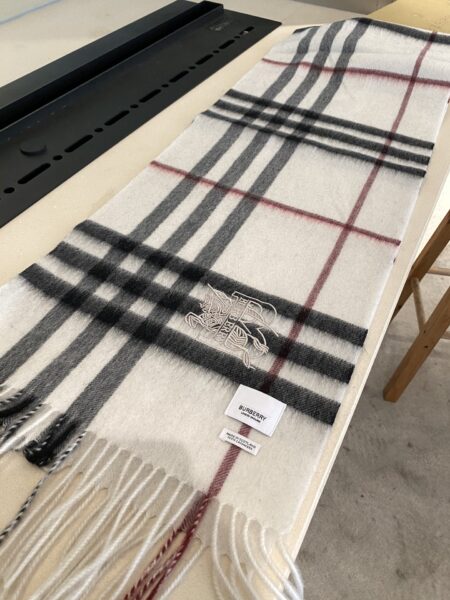 Replica Burberry 48279 Fashion Scarf