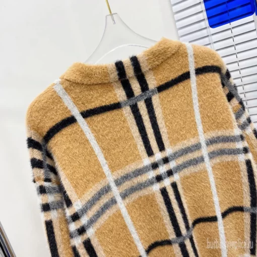 Replica Burberry 6227 Fashion Sweater 18