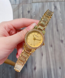 Replica Burberry Watches In 36mm For Women 785229