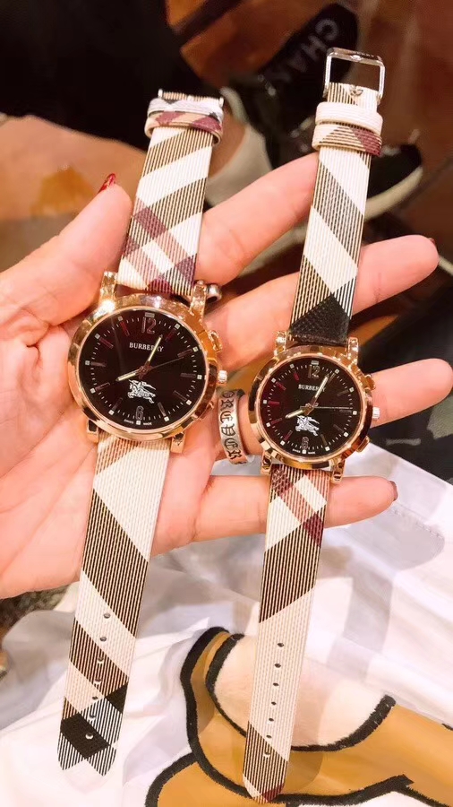 Replica Burberry Couple Watches For Women 593970 12