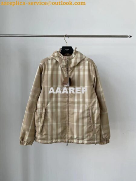 Replica Burberry Reversible Hooded Cotton Jacket – Fall/Winter 2023 Collection 2