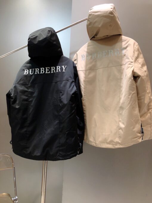 Replica Burberry 81974 Men Fashion Down Coats 10