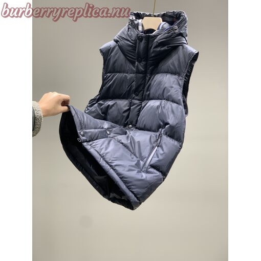 Replica Burberry 35253 Men Fashion Down Coats 17