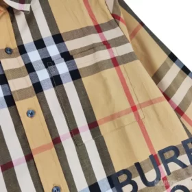 Replica Burberry 5851 Fashion Unisex Shirt 4