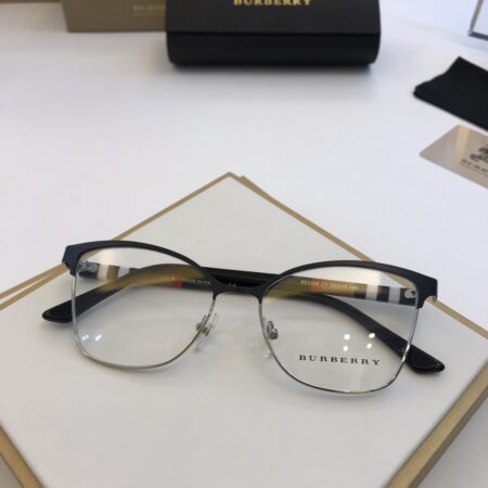 Replica Burberry 80371 Fashion Sunglasses Replica Burberry 80371 Fashion Sunglasses