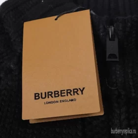 Replica Burberry 6590 Fashion Unisex Sweater 10