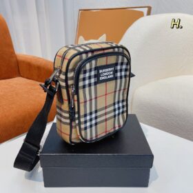 Replica Burberry 232 Unisex Fashion Bag 4